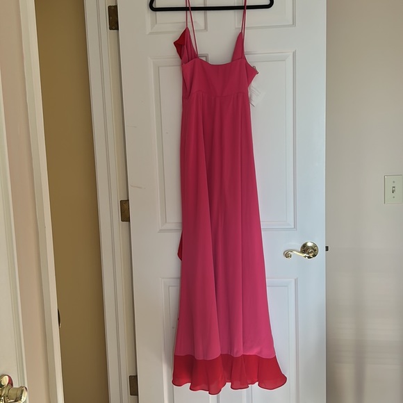 Fame and partners gown - Picture 2 of 4